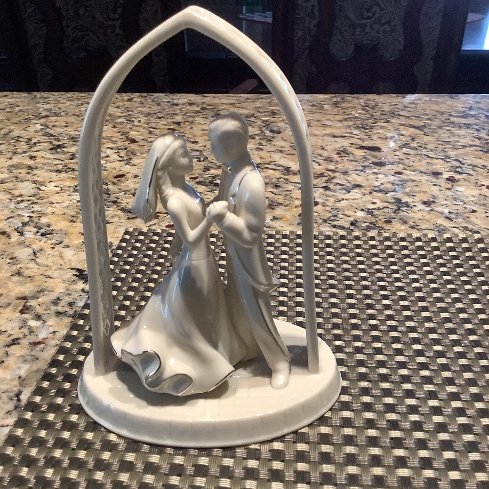 Lenox wedding or Anniversary figure or Cake Topper of Dancing Couple
